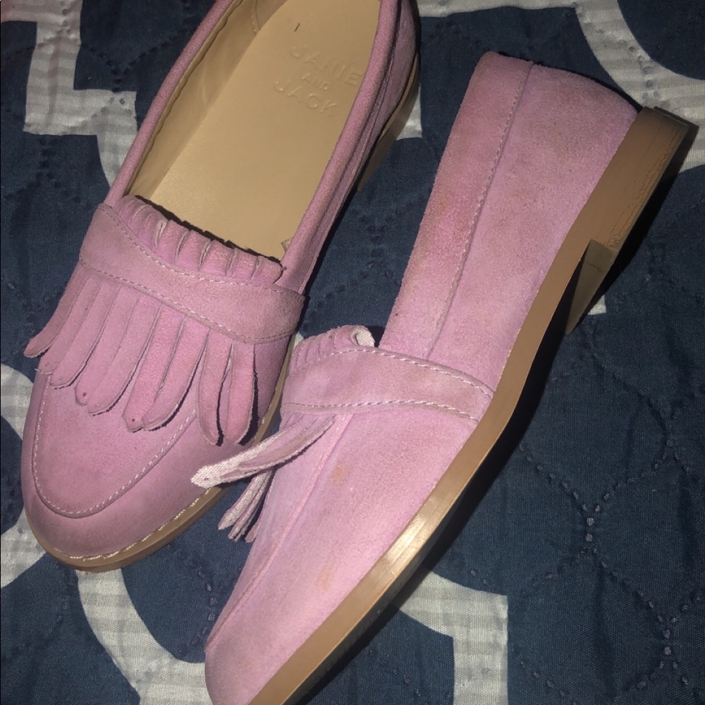 Lilac moccasins